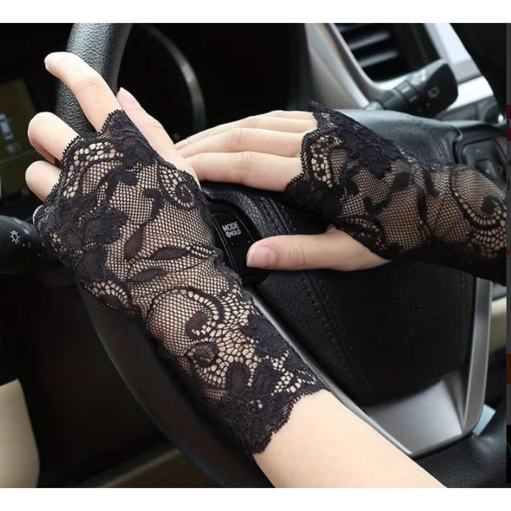 Black Lace Fingerless Gloves Sheer Floral Mesh Elegant Wrist Gloves Gothic NWOT